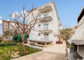 Apartments Knez - 100m from beach